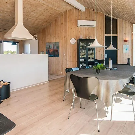 Luxury Retreat By The 別荘 *